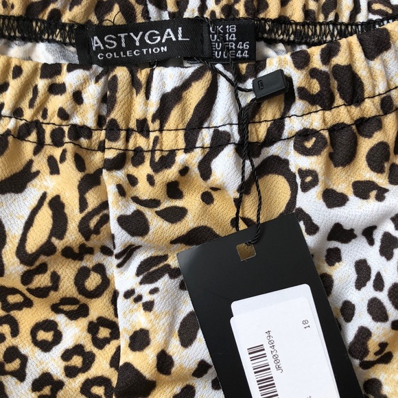 NASTY GAL ANIMAL FLARES sz 12 & 14 - Picture 5 of 7